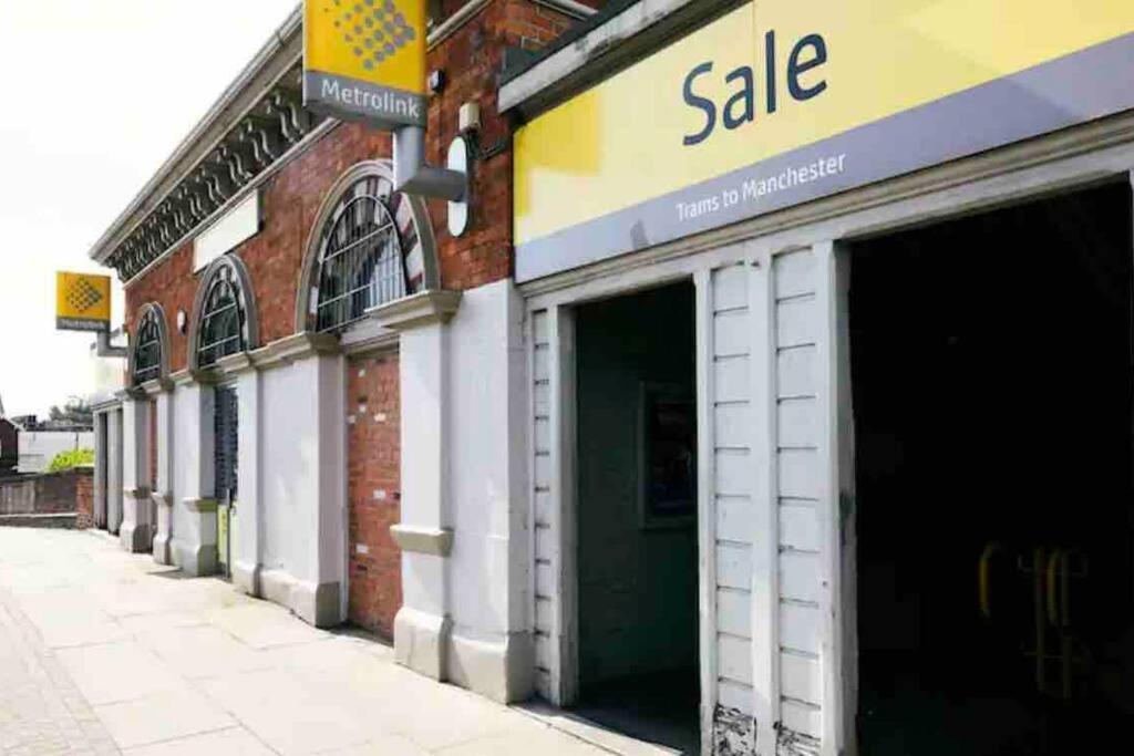 Stylish 1 Bedroom, 2 Bed Basement Flat With Free Parking Sale